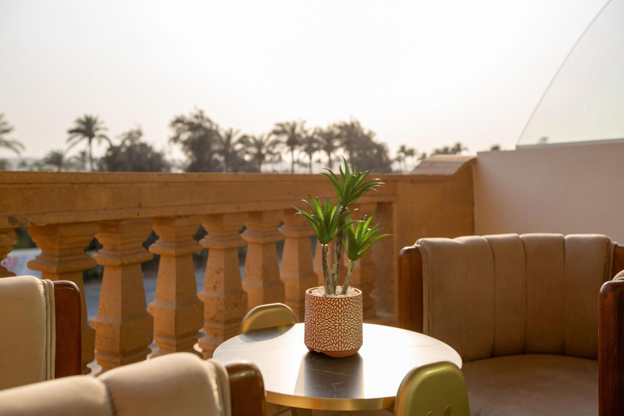 Golden Palm Sunrise Inn Kafret el-Gabal Exterior foto